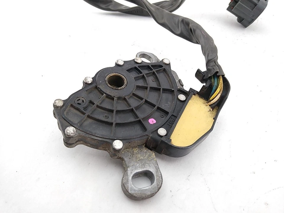 Переключатель диапазона автоматической коробки передач нейтральный безопасный Volvo V70 XC70 подходит для 2001-2007 годов выпуска - Изображение 3 из 4