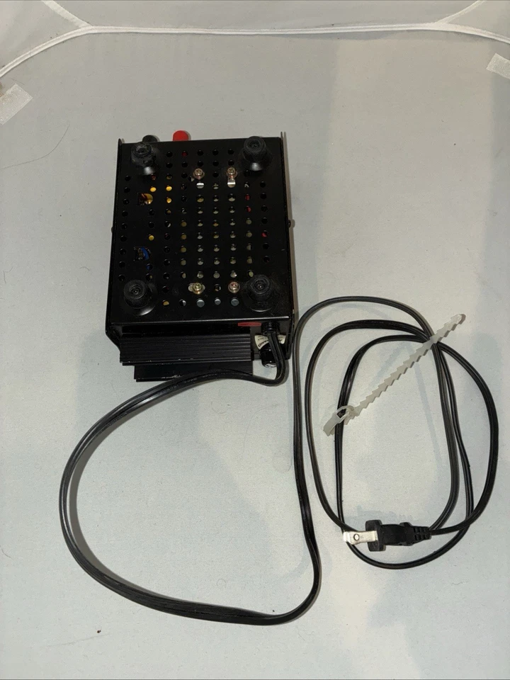 PYRAMID交流转直流电源转换器250安培台式电源(PS3KX) — 第 2/3 张图片