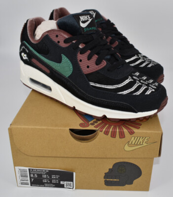 Nike Air Max 90 Siempre Familia 2021 Size Wmn /Size Men DO2154-010  Limited