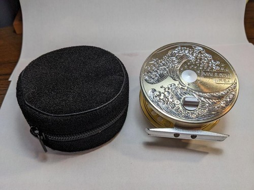 SMITH MARRYAT MR8 Engraving Hokusai fly fishing reel used Shipped from JP - Picture 6 of 6