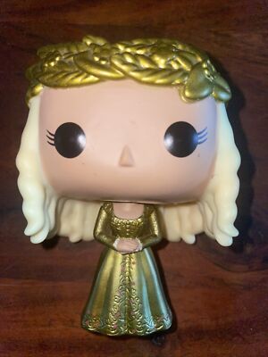 Aurora #78 Maleficent Hot Topic Exclusive Gold Metallic Dress