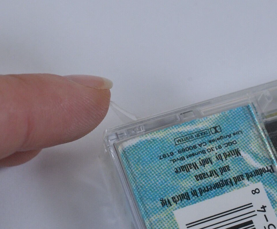 RARE Factory Sealed NIRVANA Nevermind Cassette Tape 1991 Geffen DGCC-24425 - Image 3 of 4