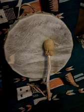 **AWESOME VINTAGE 14 INCH NATIVE AMERICAN RAWHIDE  DRUM & BEATER GREAT SOUND  **