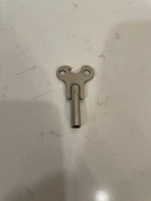 Vintage Wind Up Clock Turn Key - square-unbranded