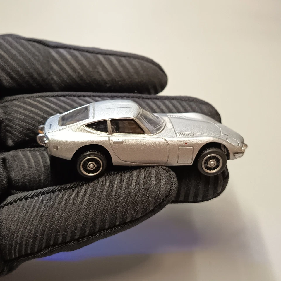 1/64 Konami TOYOTA 2000GT Silver Diecast Car Toy Model w Stand MF10 1967 - Image 2 of 4