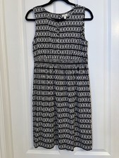 Soma - Women’s Black/White Geometric Patterned Sleeveless Midi Dress.  Size M