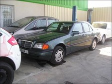 Démarreur Mercedes CLASSE E