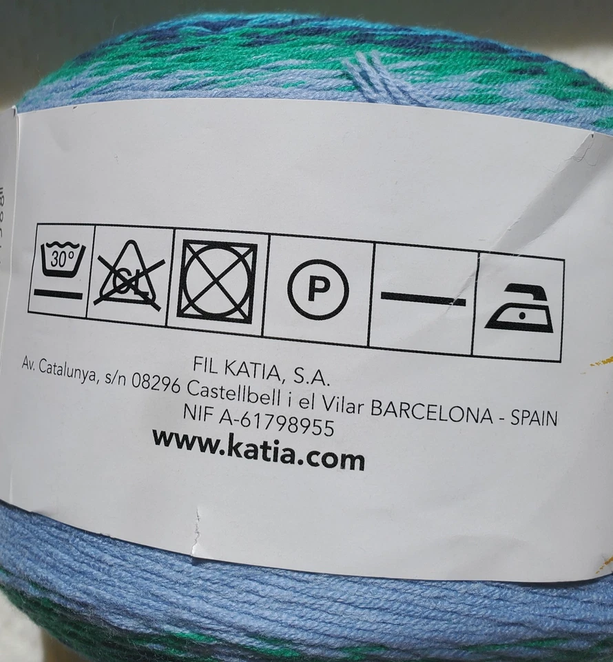 Katia Soliel DK Wt Gradient Cake Cotton Poly Blend 820yds New Color 100 Lot 8100 - Image 4 of 4