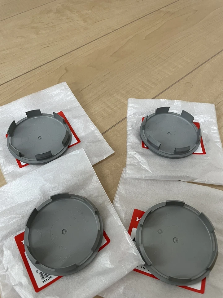 INTEGRA DC5 TYPE-R RSX ACURA CIVIC FD2 TYPE-R WHEEL CENTER CAP 4 SET OEM JDM - Image 4 of 4