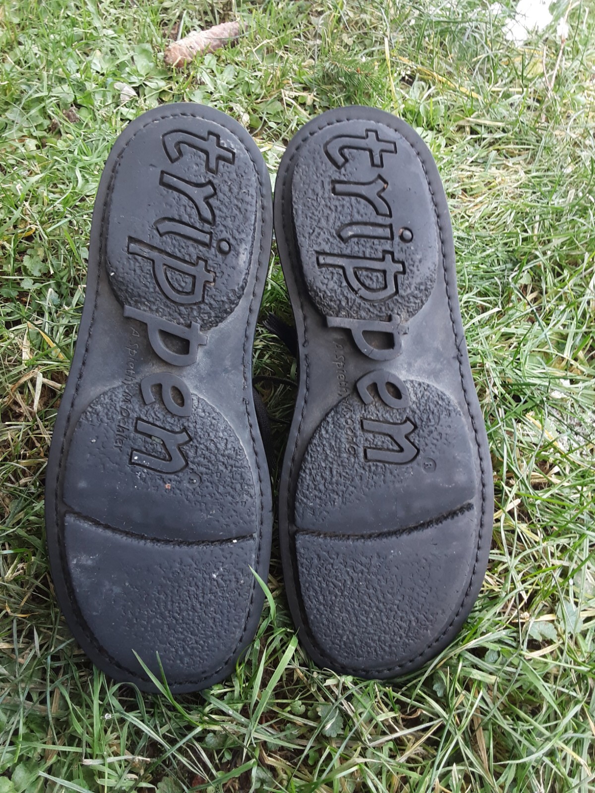 Trippen Boots GR 40/41 Modell ALPIN Echtleder Schwarz Hakenösen