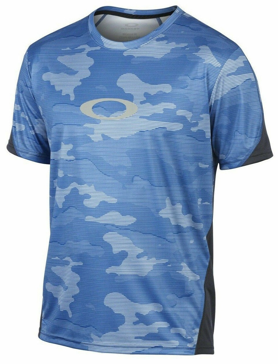 Oakley Men's Agility 2.0 Camo Activewear Training Top Shirt