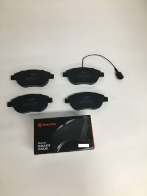 Bremsbelaege Vorne von Brembo (P 50 142)