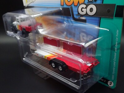2025 JOHNNY LIGHTNING TOW & GO 1980 TOYOTA LAND CRUISER WITH