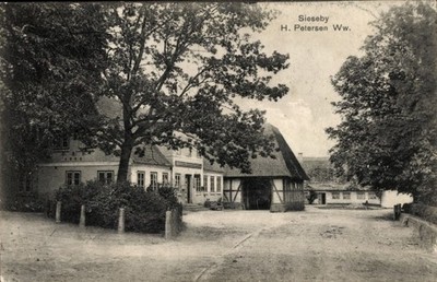 Ak Sieseby Thumby in Schleswig Holstein, Gasthof Ww. H. Petersen - 11396812