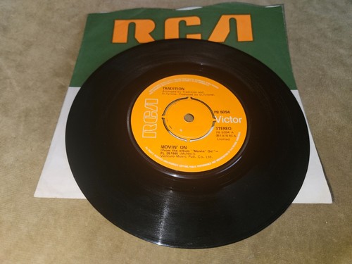 *ROOTS REGGAE*- TRADITION -MOVIN' ON / JAMAICA LAND IS ZION 1978 Uk RCA 7" -Ex+ - 第 1/4 張圖片