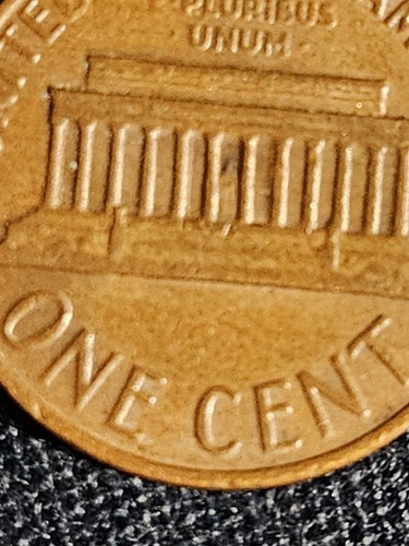 1977 Penny Errors No Mint Mark, Struck Off Center, Close AM - Picture 14 of 14