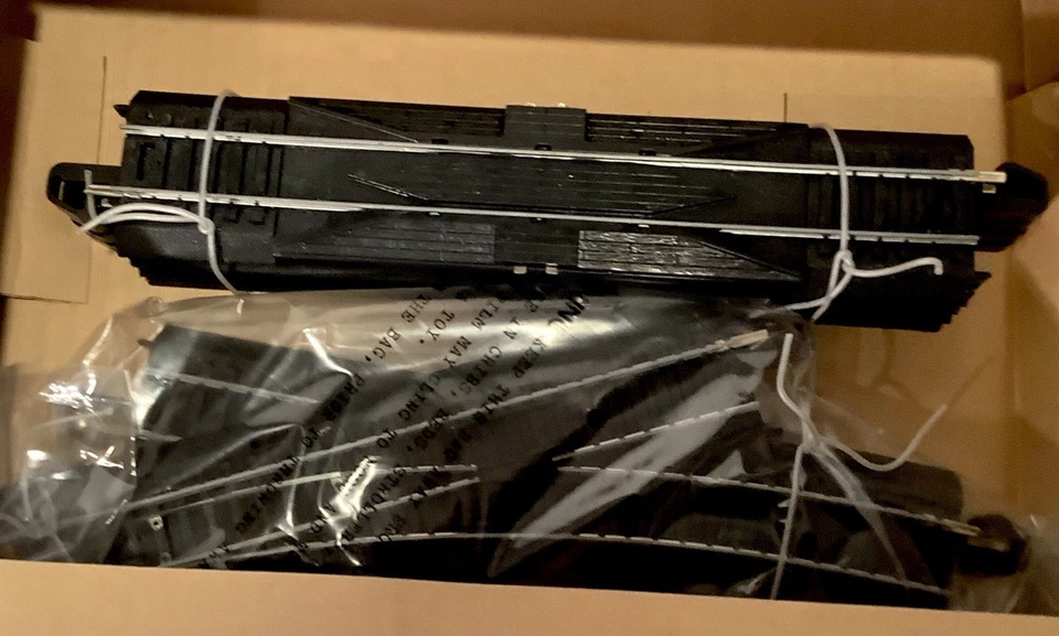 Bachmann Escala HO Negro EZ-Track 65” X 38” Doble Ovalado - 2 Interruptores Manuales - NUEVO Foto 4 de 4