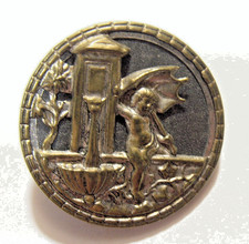 antique Victorian 37 mm metal Fountain of youth picture button collectors 54775