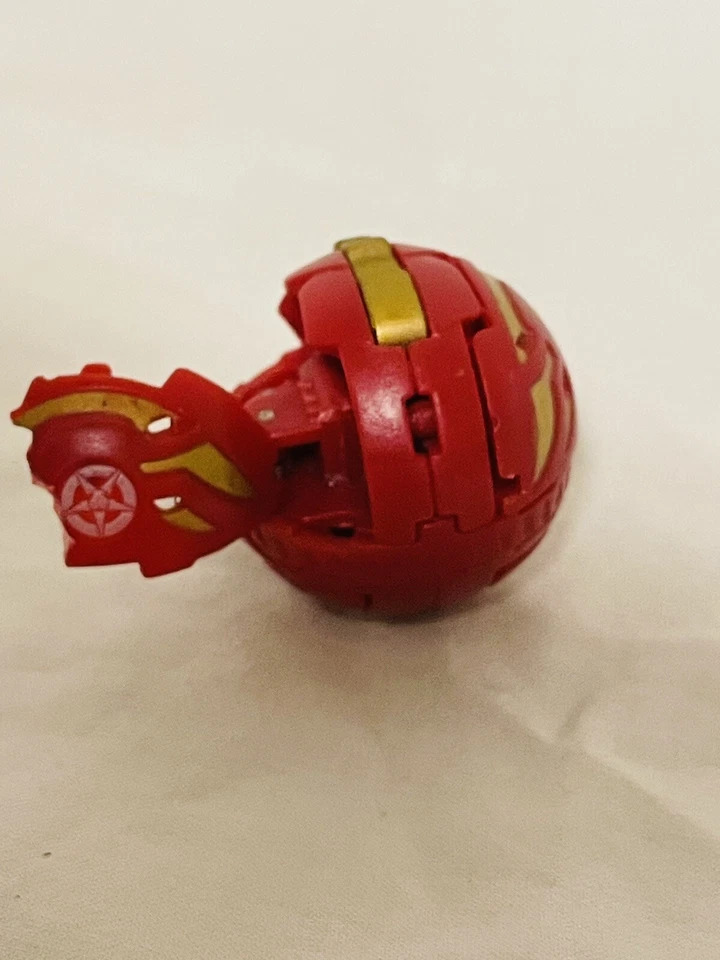 Bakugan Battle Brawlers B2 Red Pyrus Naga Dragonoid 440G Damaged For Parts - Image 4 of 4