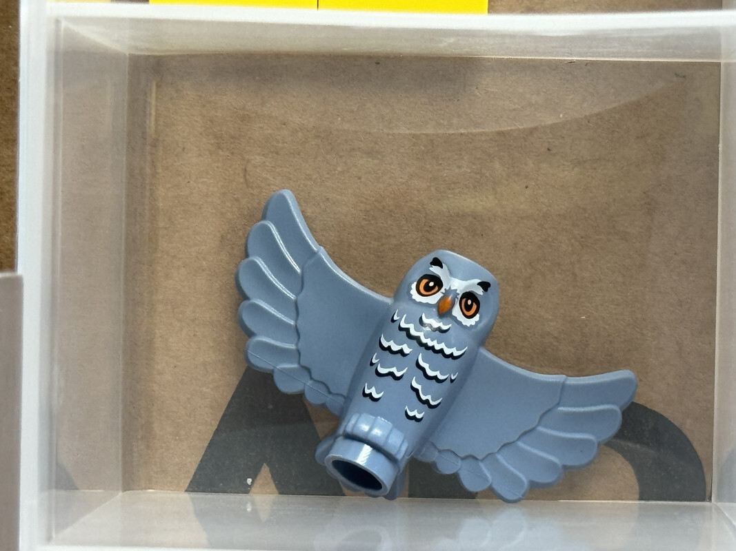 LEGO Parts Sand Blue Owl, Spread Wings No 67632 QTY