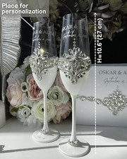 Wedding glasses Set of 2 and Cake cutting set White wedding, Personalized