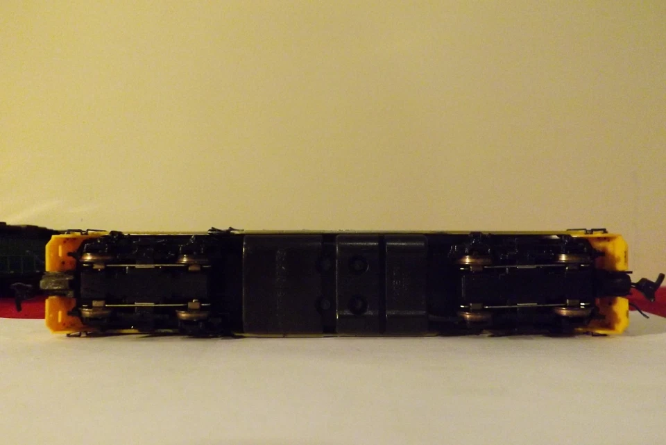 HO SCALE PROTO 2000 EMD BL2 CHESAPEAKE & OHIO C&O #1845 NO BOX - Image 3 of 4