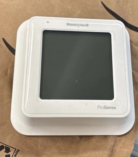 Honeywell Home TH6320ZW2003 T6 Pro Z-Wave Programmable Thermostat. Works. - Picture 6 of 6