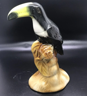 HAND-PAINTED CERAMIC TOUCAN BIRD FIGURINE ART POTTERY SCULPTURE MADE IN BRAZIL