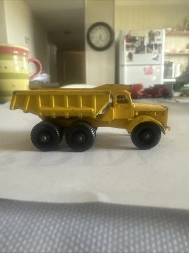 VINTAGE MATCHBOX LESNEY ENGLAND 1960’s SERIES #6 EUCLID DUMP TRUCK
