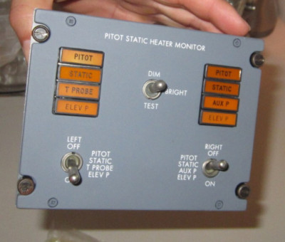 AIRCRAFT COCKPIT CONTROL PITOT STATIC HEATER MONITOR FOR BOING RE-CERTIFIED