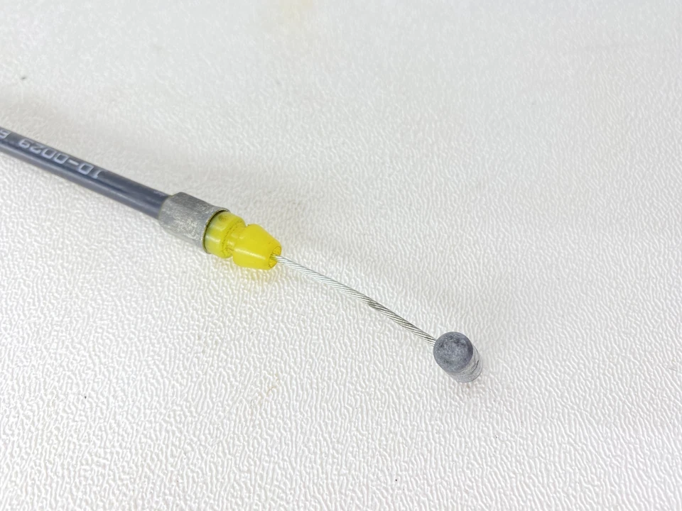 2007 KAWASAKI NINJA 650R EX650A REAR SEAT LATCH LOCK CABLE 54010-0029 - Image 2 of 3