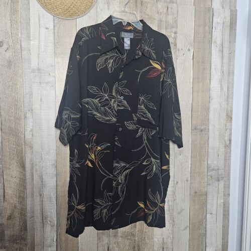 Crazy Horse Button Down Black Floral Short Sleeves Shirt Size Large Rayon