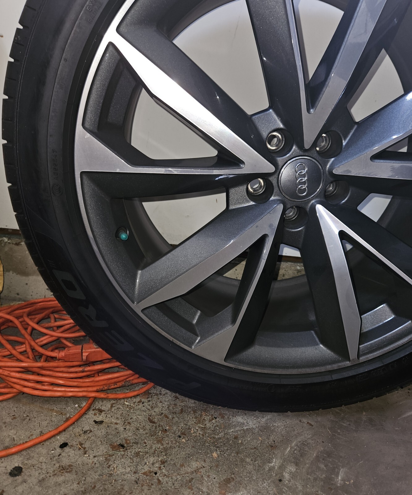 21" AUDI SQ7 Q7 GREY AUTHENTIC Factory OEM WHEELS rims & Tires