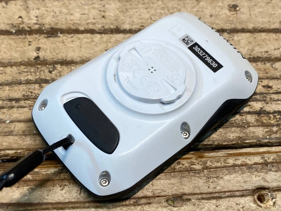 GARMIN Edge 510J GPS Cycling Computer with Mount Black Bluetooth connection - Image 3 of 4