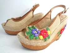 POETIC LICENCE EU 38 US 7M Tan Gold Wedge Slingback Open Toe Floral Embroidery