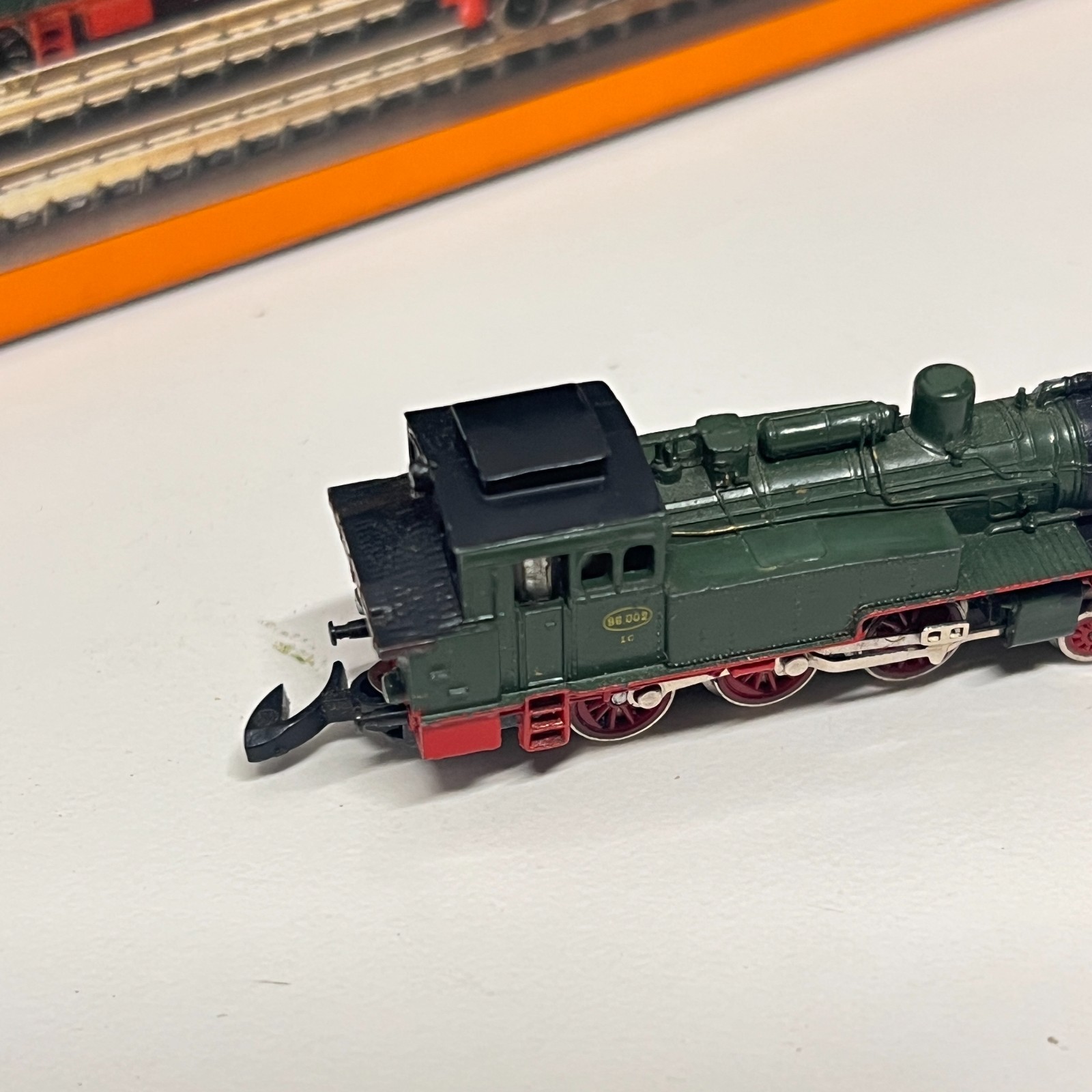 Picture 8 of 18