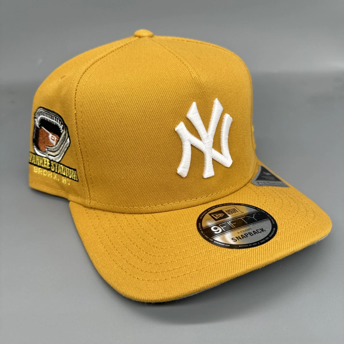 （ドープ）GOLD NYスナップバック キャップ New Era New York Yankees Gold MLB Fan Apparel & Souvenirs for sale