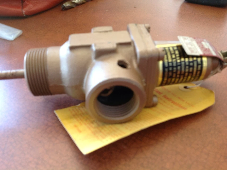 Watts N241X-8 Automatic Reseating Temperature Pressure Relief Valve 100psi cheap - Image 4 of 4