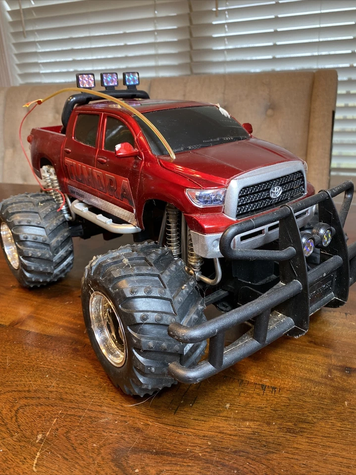 New Brite Toyota Tundra R/C Truck w Remote! No Battery 49 MHZ Red 16” Retired - Image 3 of 4