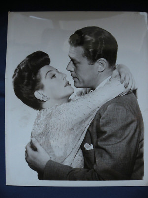 What A Woman Rosalind Russell Willard Parker Photo 8 X 10 B&W photo