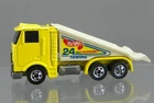 Vintage 1986 Hot Wheels 24 HR Emergency Towing Ramp Truck Car Hauler Truck EX-NM