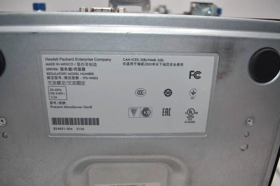 MicroServidor HP Proliant TPS-W003 Gen8 Pentium 2020T 10G Ram 2 TB HDD + 3x 500 GB Foto 4 de 4