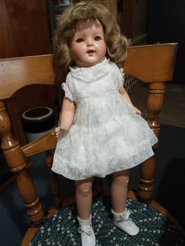 Rare Find Vintage 23" Ideal Ginger Composition Doll
