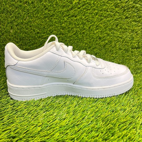 Nike Air Force 1 Low Boys Size 7Y Triple White Athletic Lifestyle Shoes Sneakers - Picture 4 of 10
