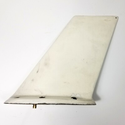 VC10-126 Communications Components Corp. Vertically Polarized VHF Antenna