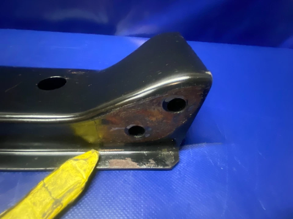 11-20 INFINITI QX56 QX80 后发动机安装子框架十字纹支架 77927 — 第 3/4 张图片