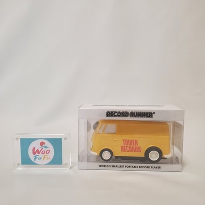 Record Runner Tower Records Volkswagen Portable Vinyl Record Player Japan 33RPM