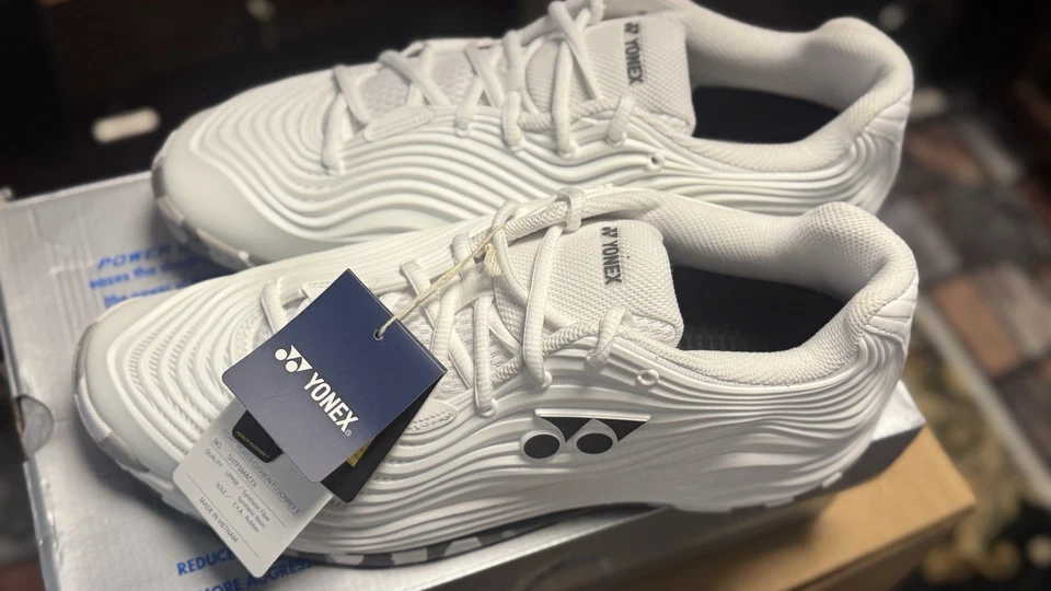 Zapatos de tenis blancos YONEX para hombre FUSIONREV 5 talla 10,5 Foto 4 de 4