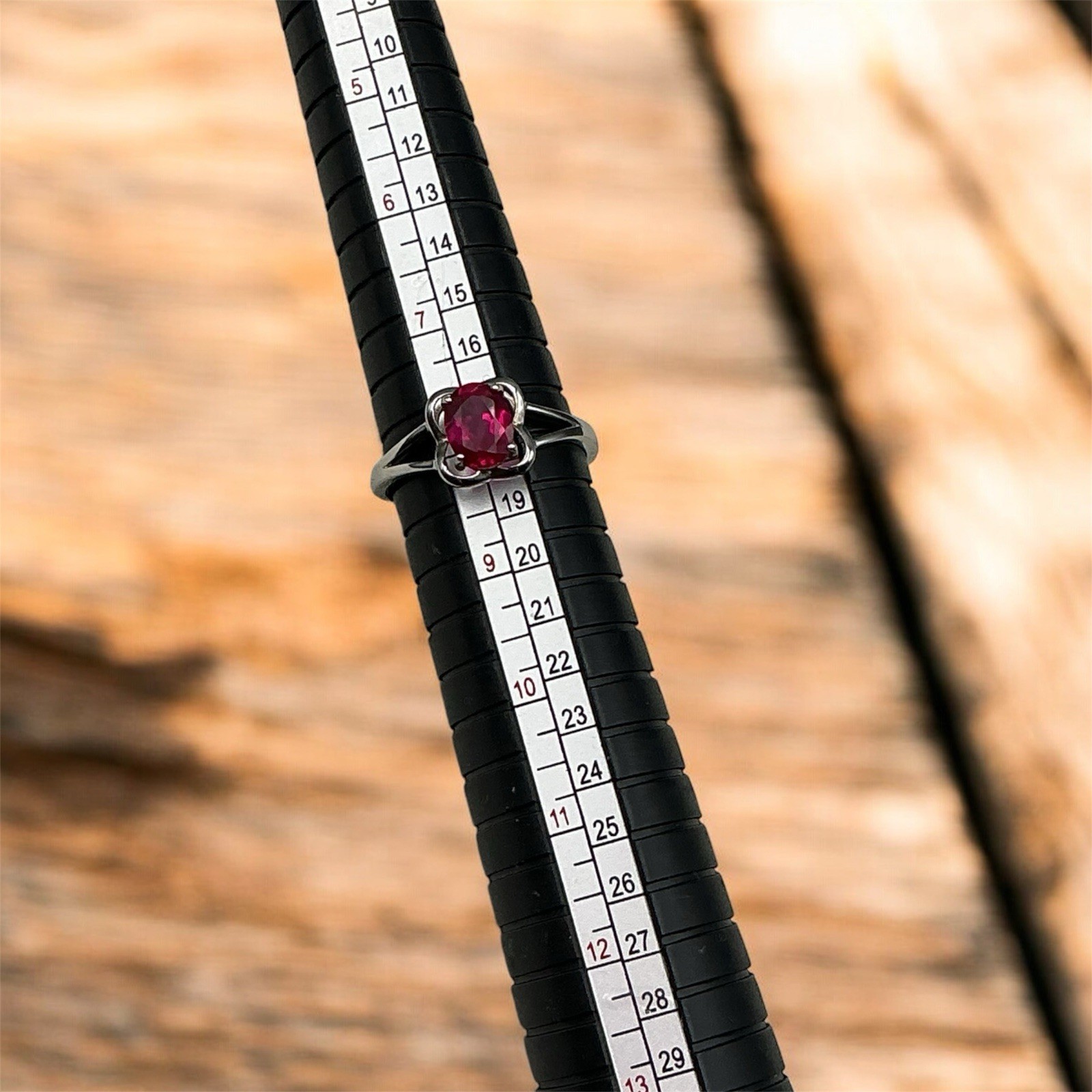 Sterling Silver 925 Red Gemstone Ring - image 1