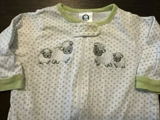 Gerber White Sheep Print Long Sleeve Romper Unisex Size 0 3 M grey stars green